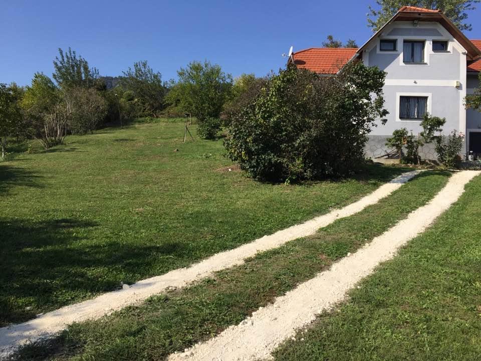 Eszter-Haz Hotel Kisapati Luaran gambar